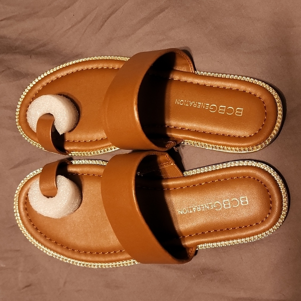 Brand New in Box BCBGeneration Sandals Size 5 1/2